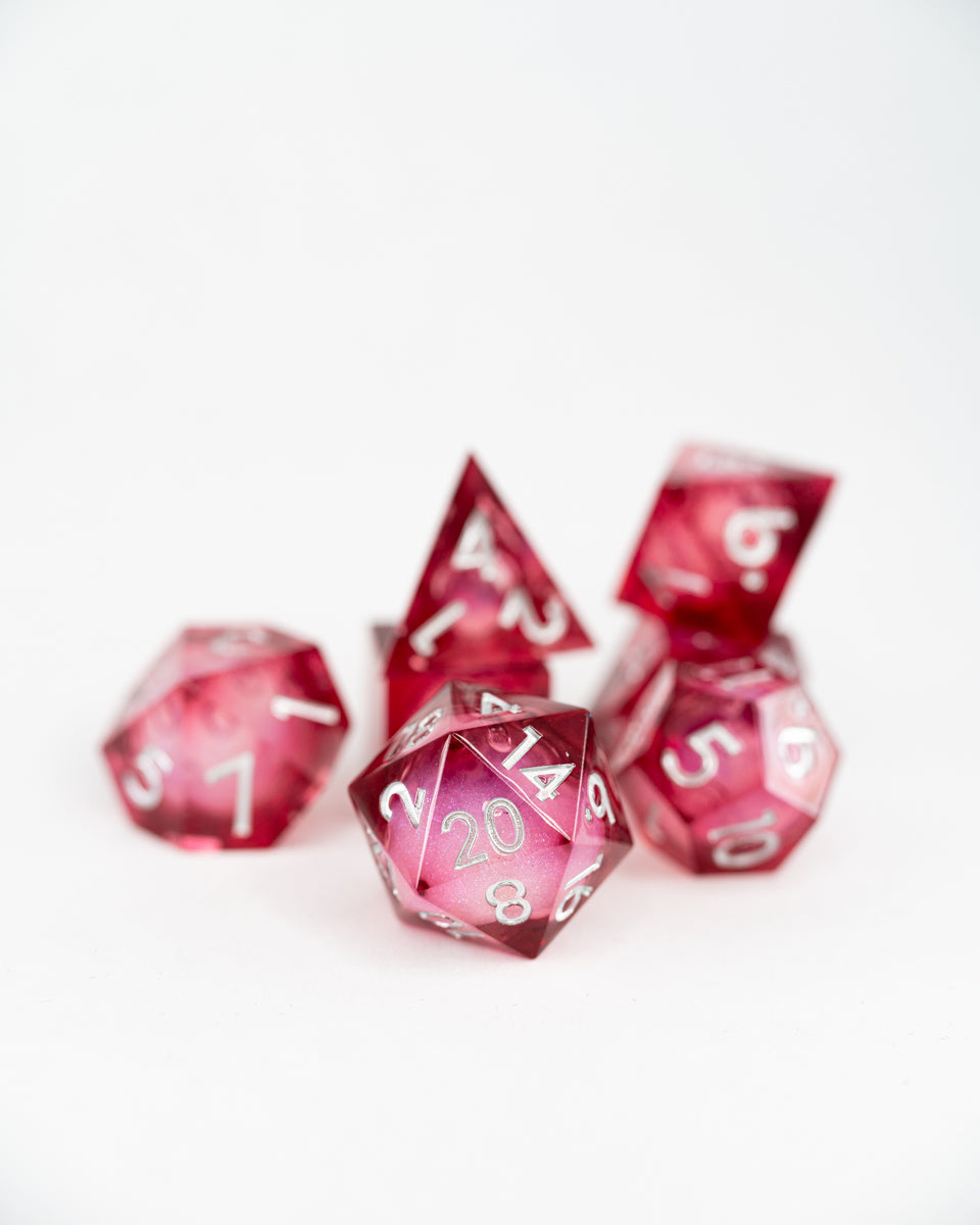 Bloodborne | 7 Piece Liquid Core Dice Set - Emberglow Gaming