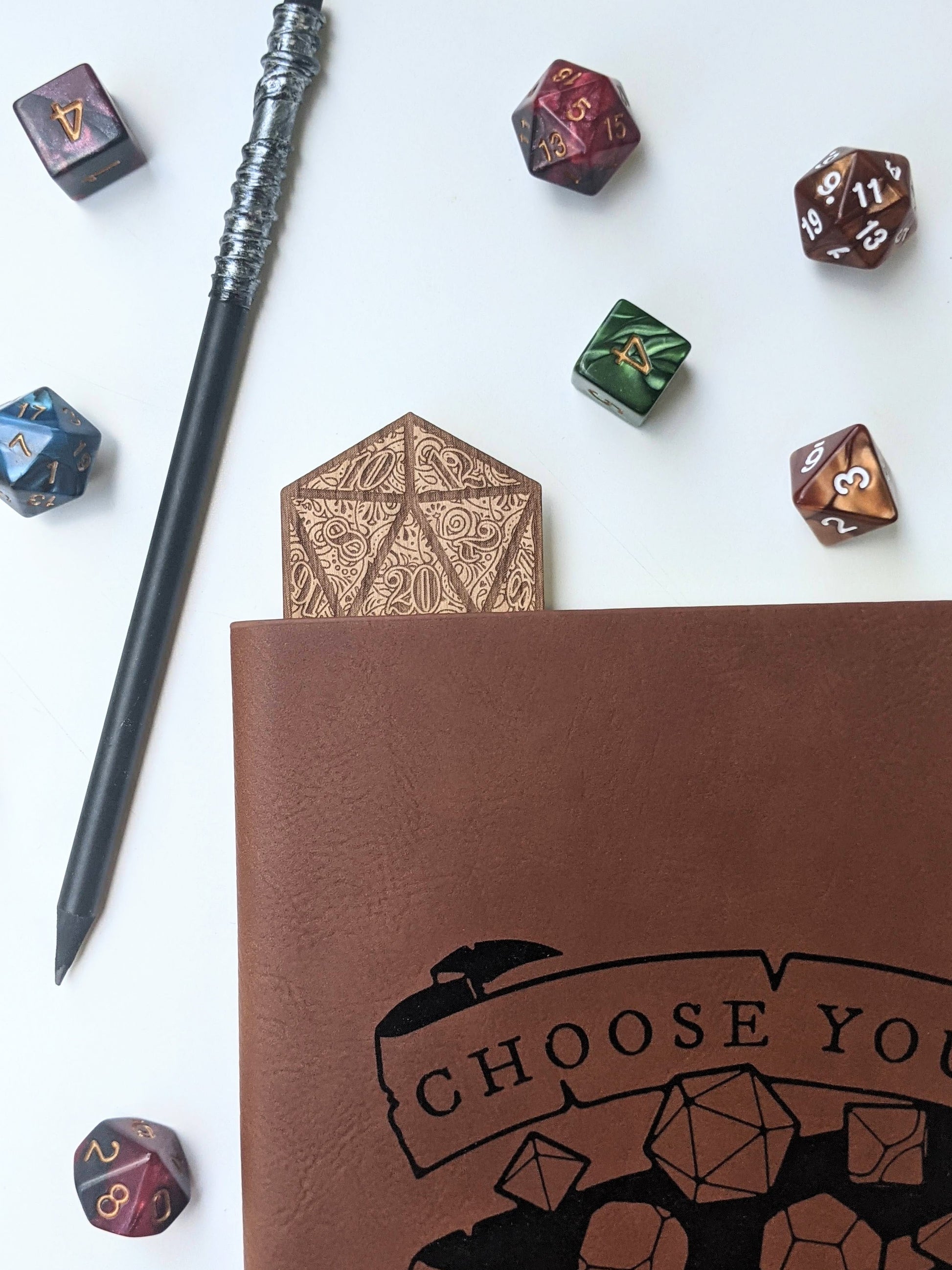 D20 | Engraved Wooden Bookmark - Emberglow Gaming