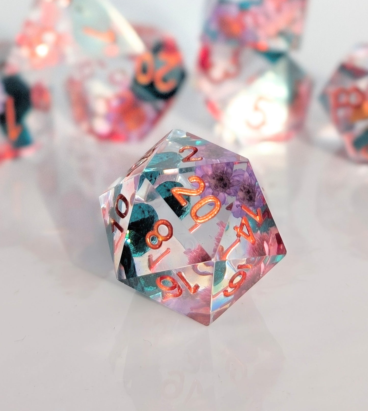 Konohana Spring | 7 Piece Sharp Edge Dice Set