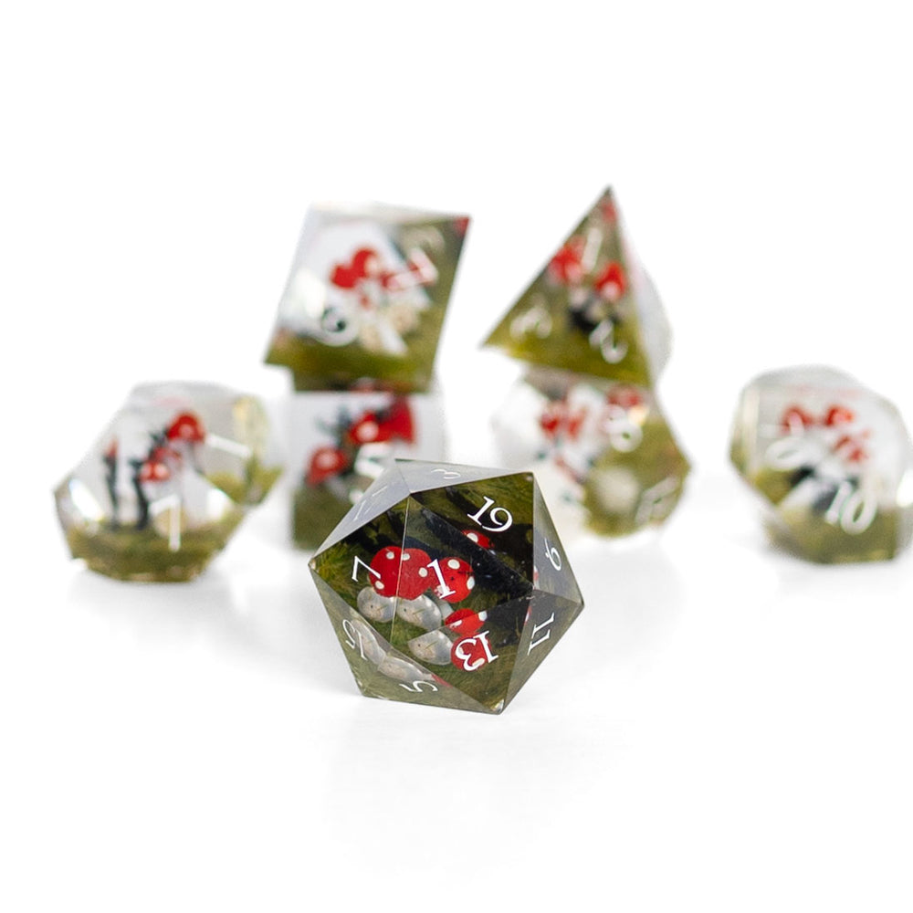 Absolem’s Magic Mushrooms | 7 Piece Sharp Edge Inclusion Dice Set