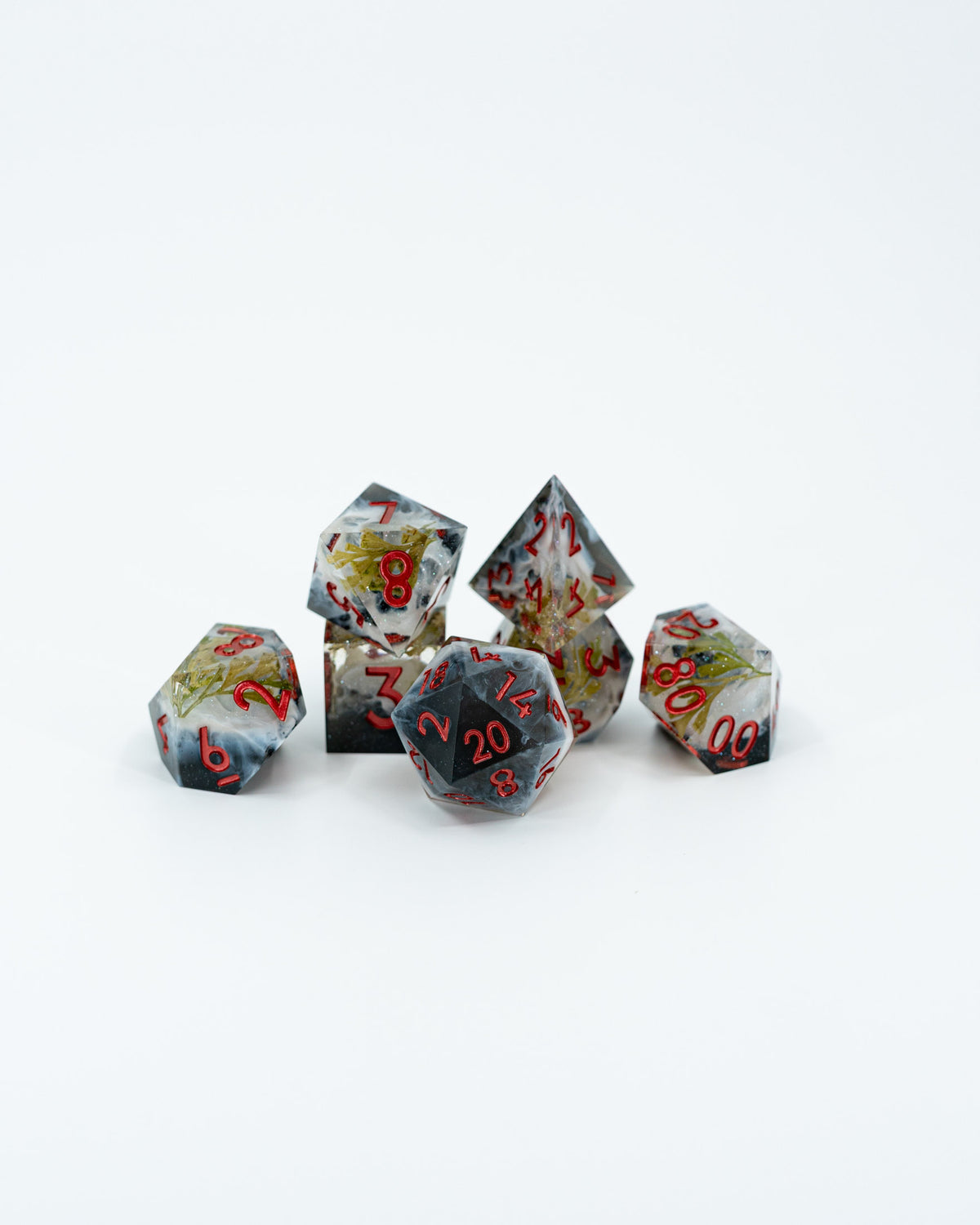 Brollachan | 7 Piece Sharp Edge Dice Set