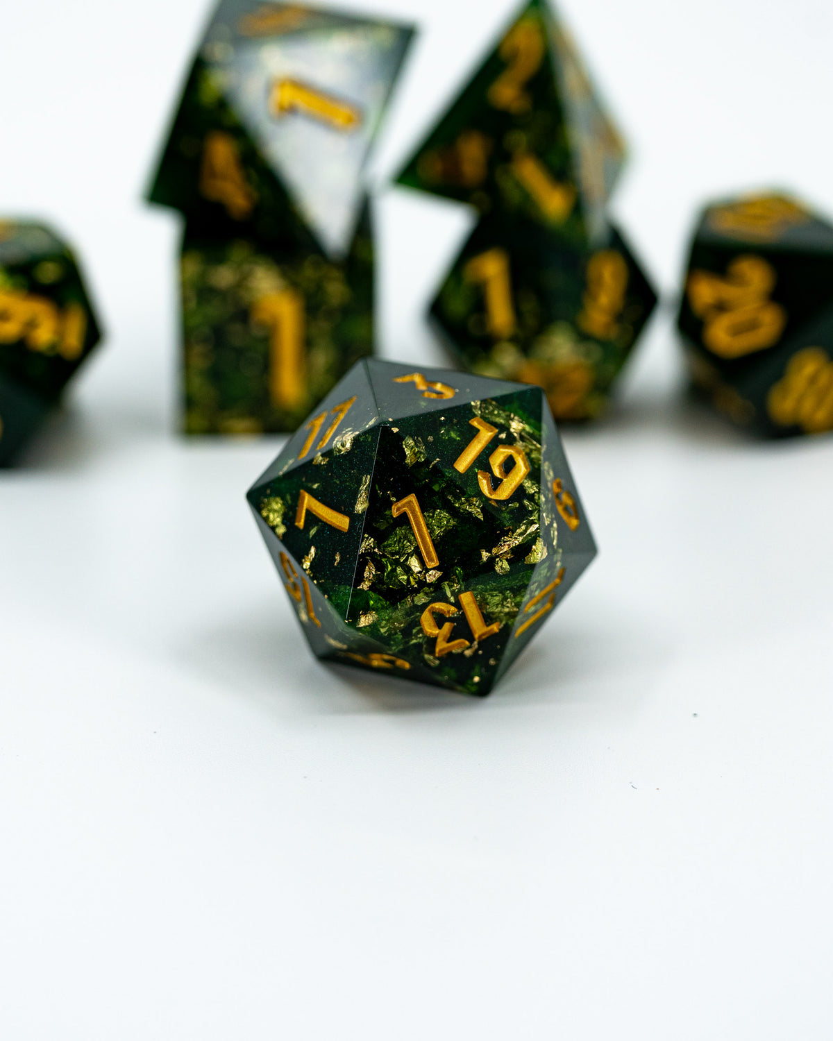 Ossiriand | Emberglow Original | 7 Piece Sharp Edge Resin Dice Set