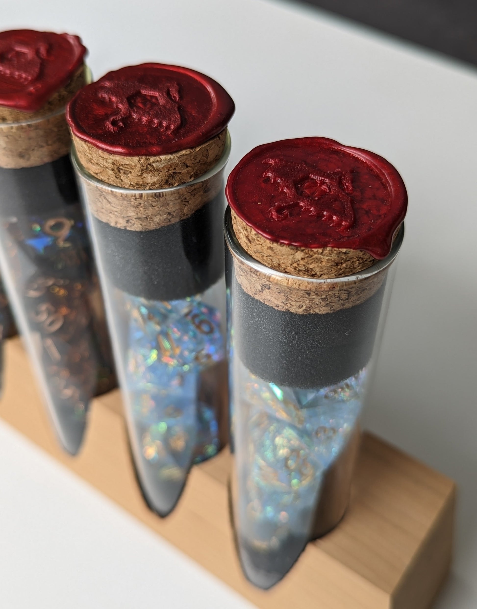 Dice Display Stand | Sharp Edge Dice Vials | Single Row - Emberglow Gaming